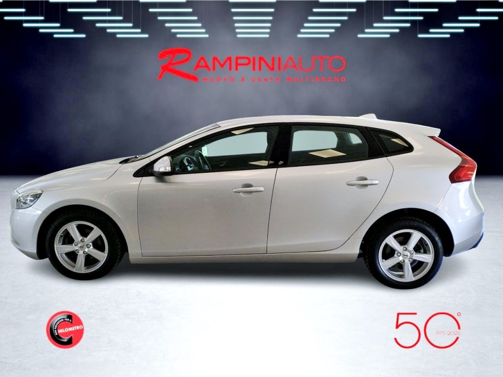 VOLVO V40 D2 Business 120 Cv Pronta Consegna - 11