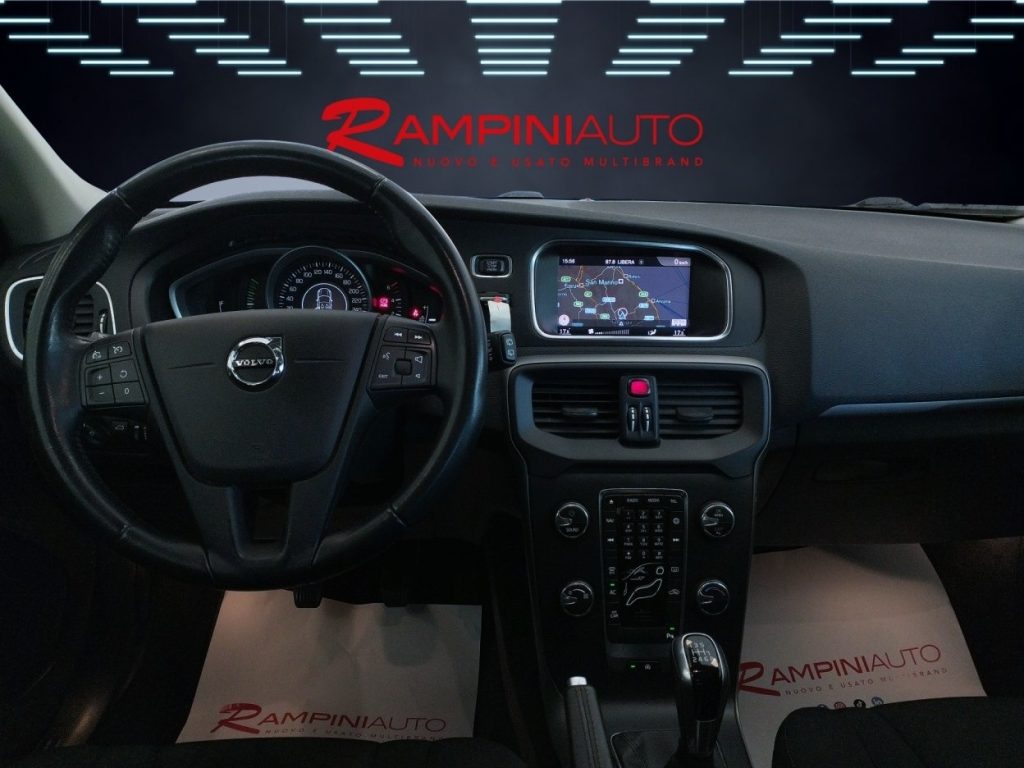 VOLVO V40 D2 Business 120 Cv Pronta Consegna - 12