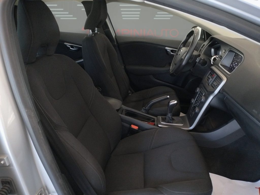 VOLVO V40 D2 Business 120 Cv Pronta Consegna - 17