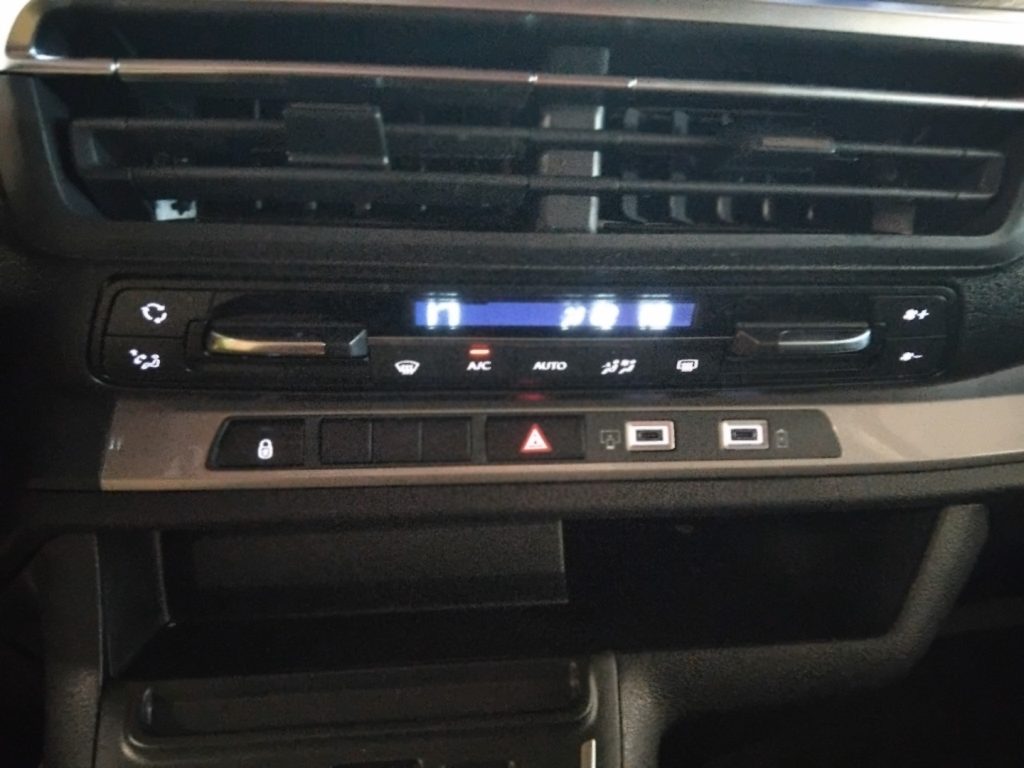 FIAT Ulysse 2.0 BlueHDi 180 CV AT8 L3 Combi 9 POSTI - 31