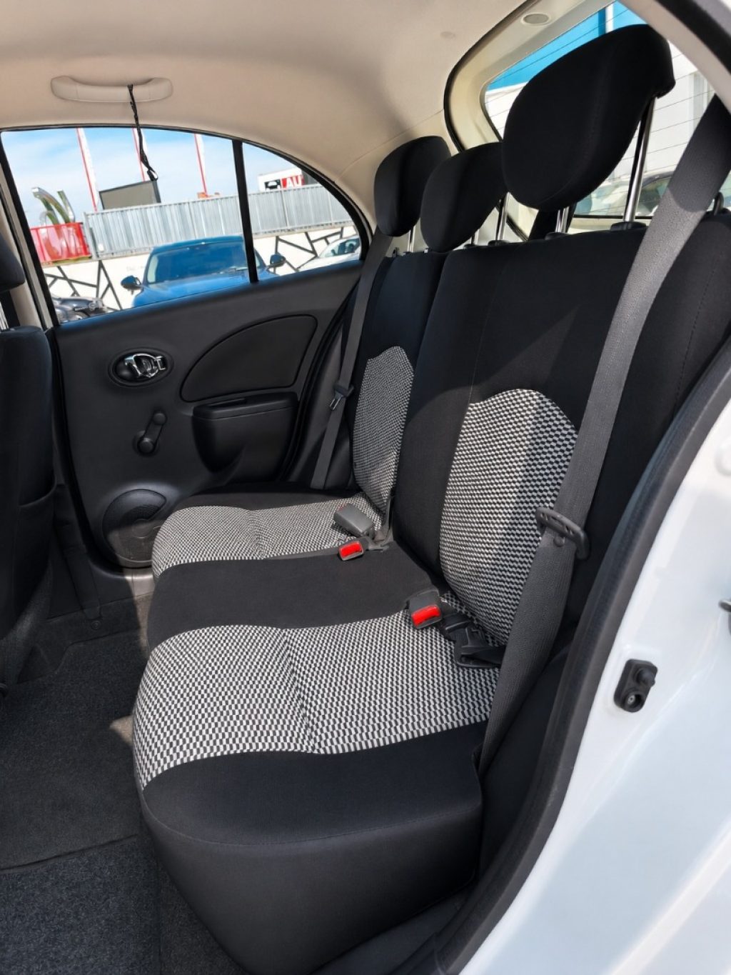 NISSAN Micra 1.2 GPL Eco 80 Cv Comfort Navi Neo Patentati - 14