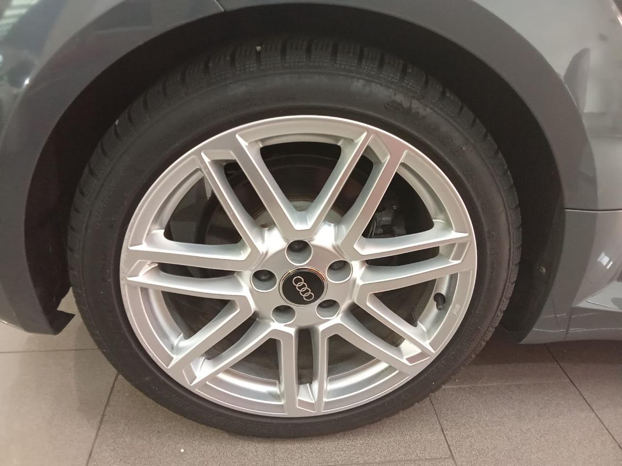 AUDI TT Roadster 2.0 TFSI quattro S tronic S line - 30