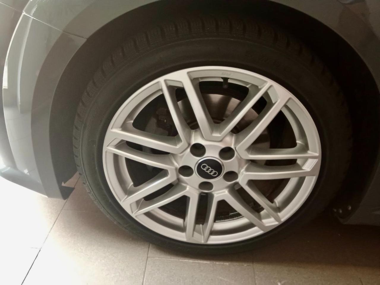 AUDI TT Roadster 2.0 TFSI quattro S tronic S line - 29