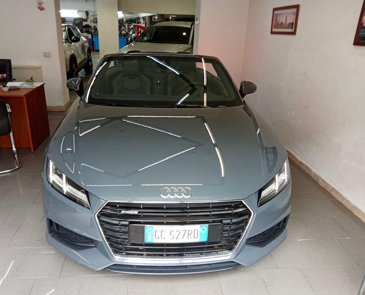 AUDI TT Roadster 2.0 TFSI quattro S tronic S line - 3