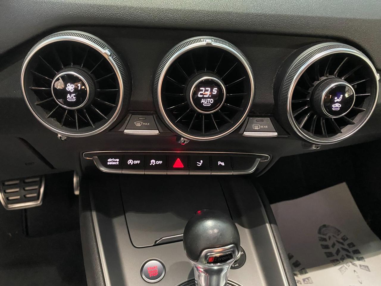 AUDI TT Roadster 2.0 TFSI quattro S tronic S line - 23