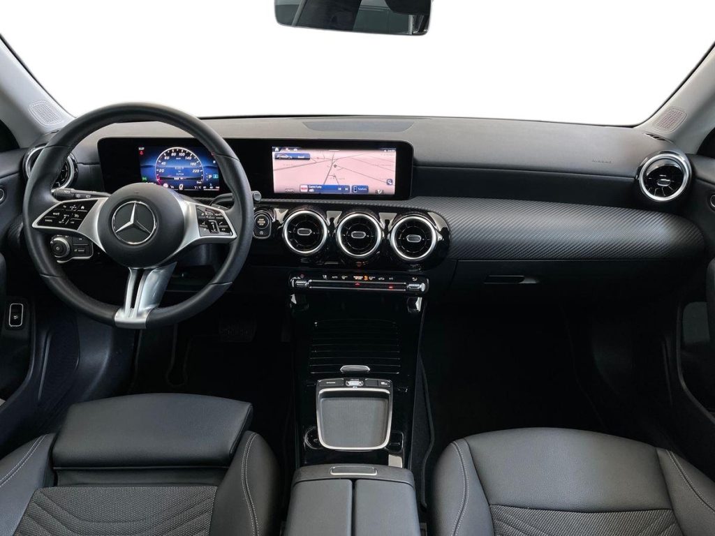 MERCEDES-BENZ CLA 180 d Automatic Shooting Brake Advanced - 8
