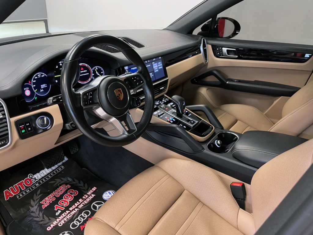 PORSCHE Cayenne COUPE 3.0 V6 E-HYBRID TIPTRONIC - 17