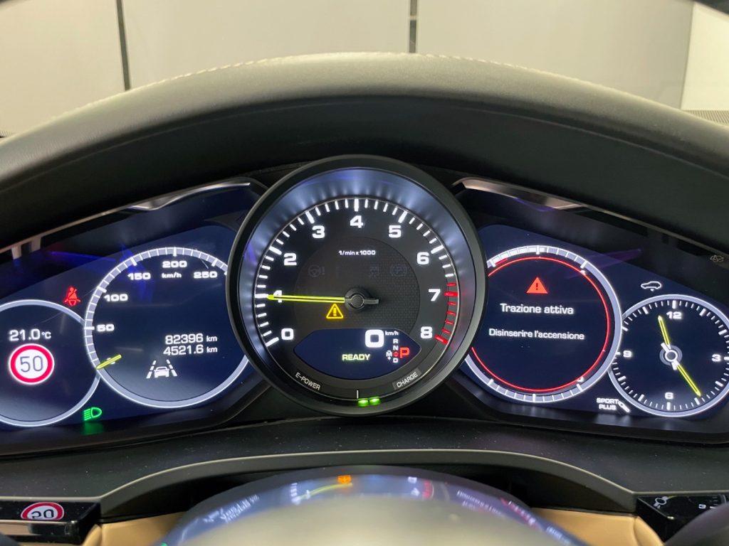PORSCHE Cayenne COUPE 3.0 V6 E-HYBRID TIPTRONIC - 21