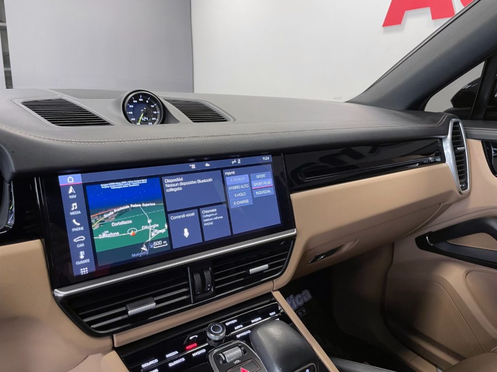 PORSCHE Cayenne COUPE 3.0 V6 E-HYBRID TIPTRONIC - 22