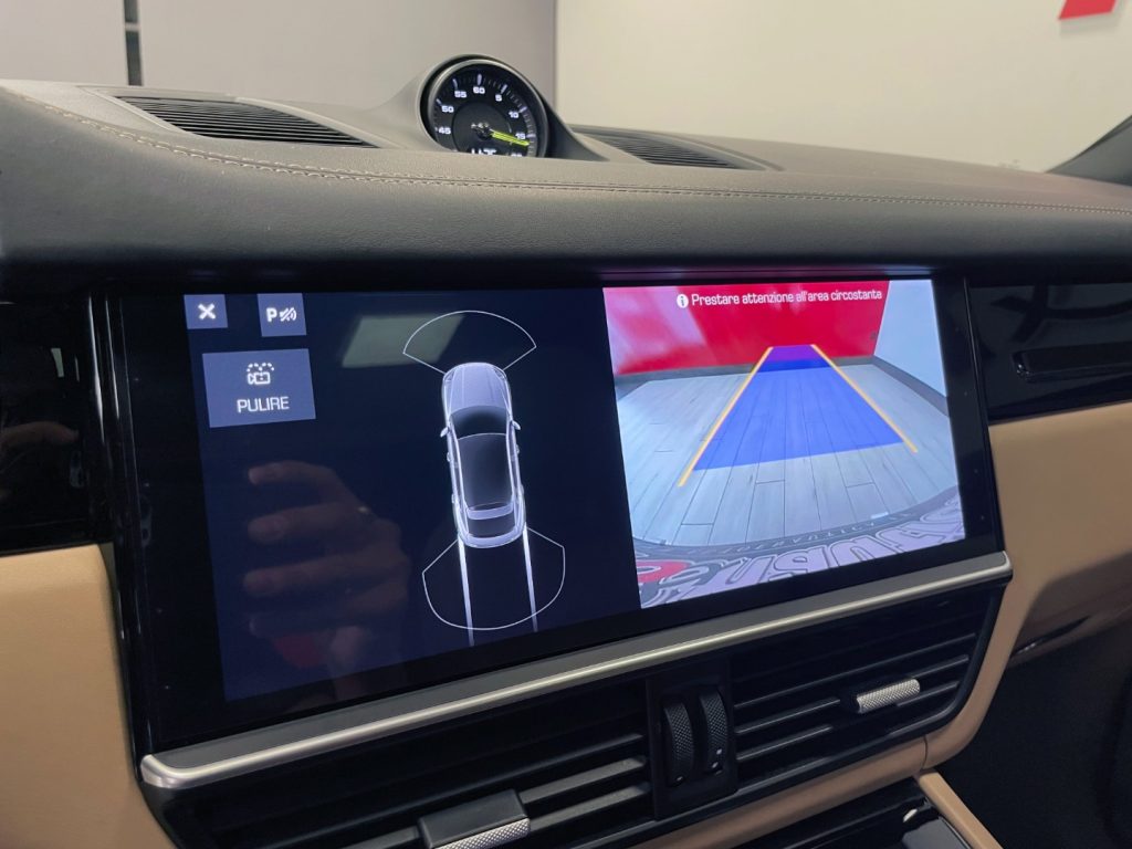 PORSCHE Cayenne COUPE 3.0 V6 E-HYBRID TIPTRONIC - 28