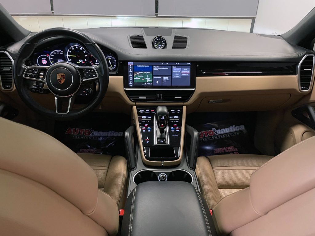 PORSCHE Cayenne COUPE 3.0 V6 E-HYBRID TIPTRONIC - 55