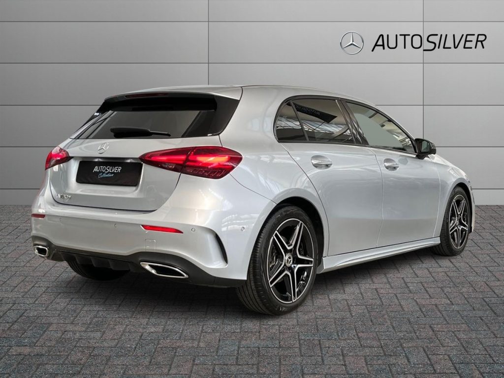 MERCEDES-BENZ A 180 d Automatic AMG Line Advanced Plus - 2