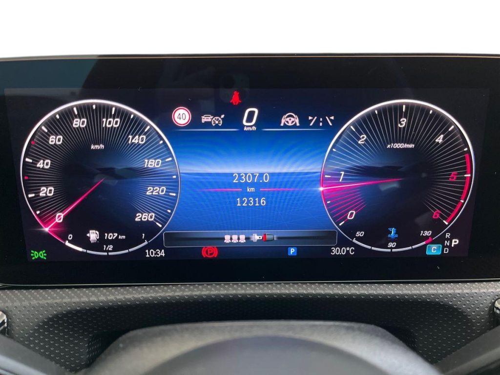 MERCEDES-BENZ A 180 d Automatic AMG Line Advanced Plus - 8