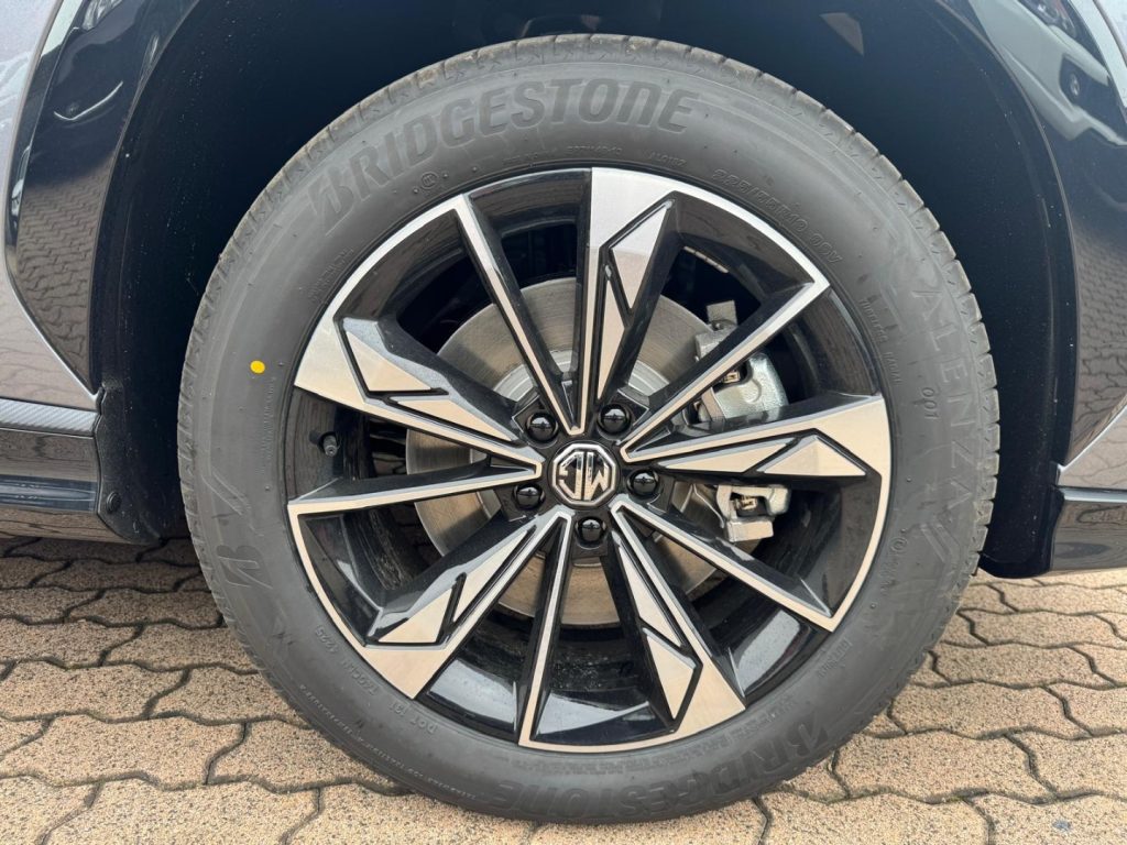 MG HS 1.5 FULL HYBRID+ 224CV  LUXURY KM0 - 21