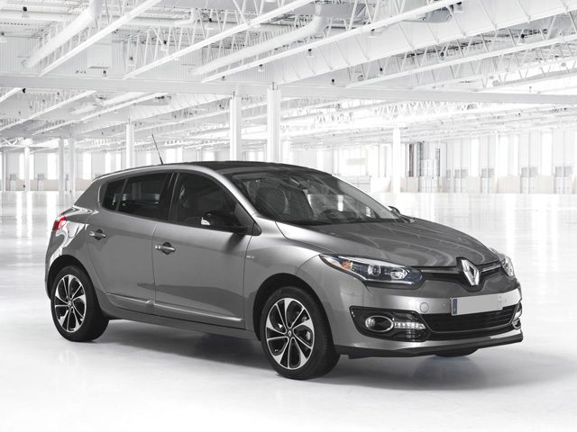 RENAULT Megane Nero pastello