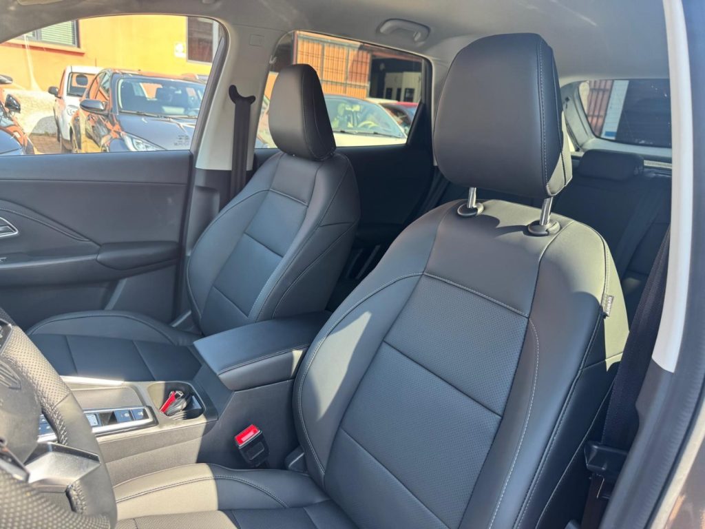 MG ZS 1.5 Hybrid+ 197CV LUXURY - 18