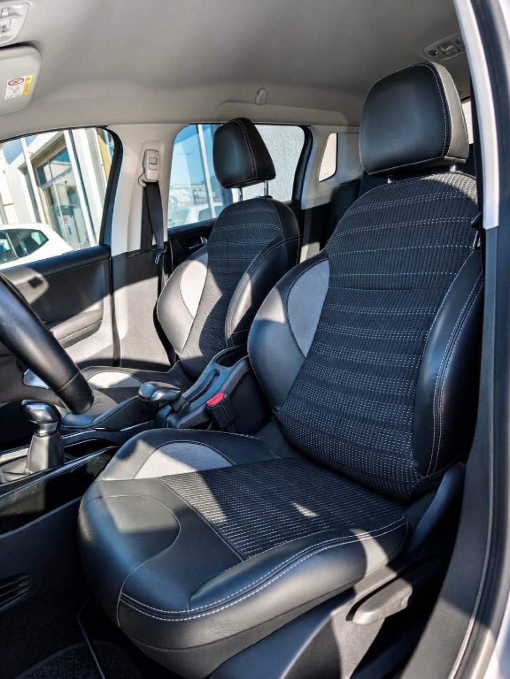 PEUGEOT 2008 BlueHDi 100 Cv Pelle Clima Aut. Navi Neo Patentati - 12
