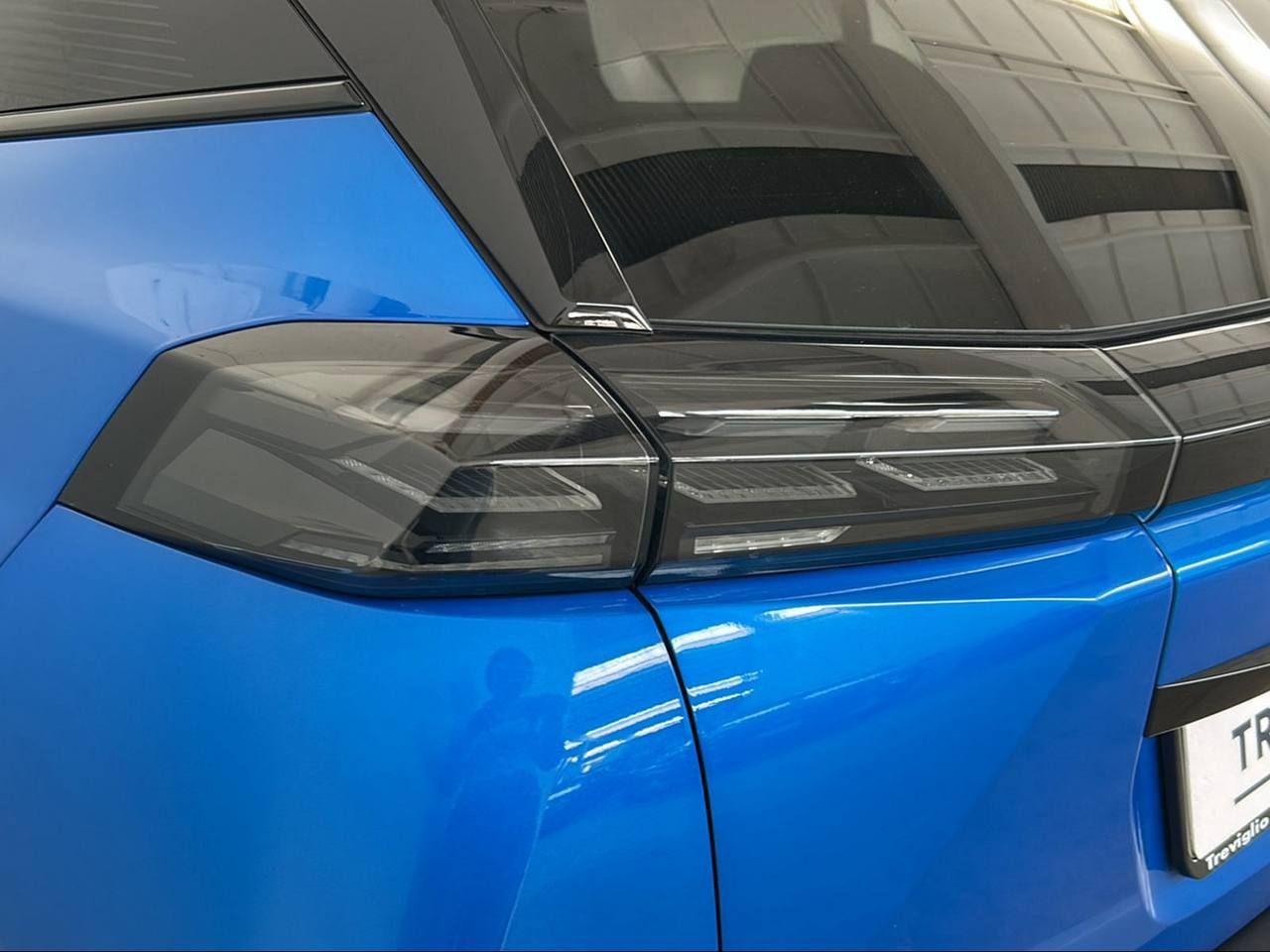 PEUGEOT 2008 BlueHDi 130 S&S EAT8 GT VISION PACK+DRIVE ASSIST - 35
