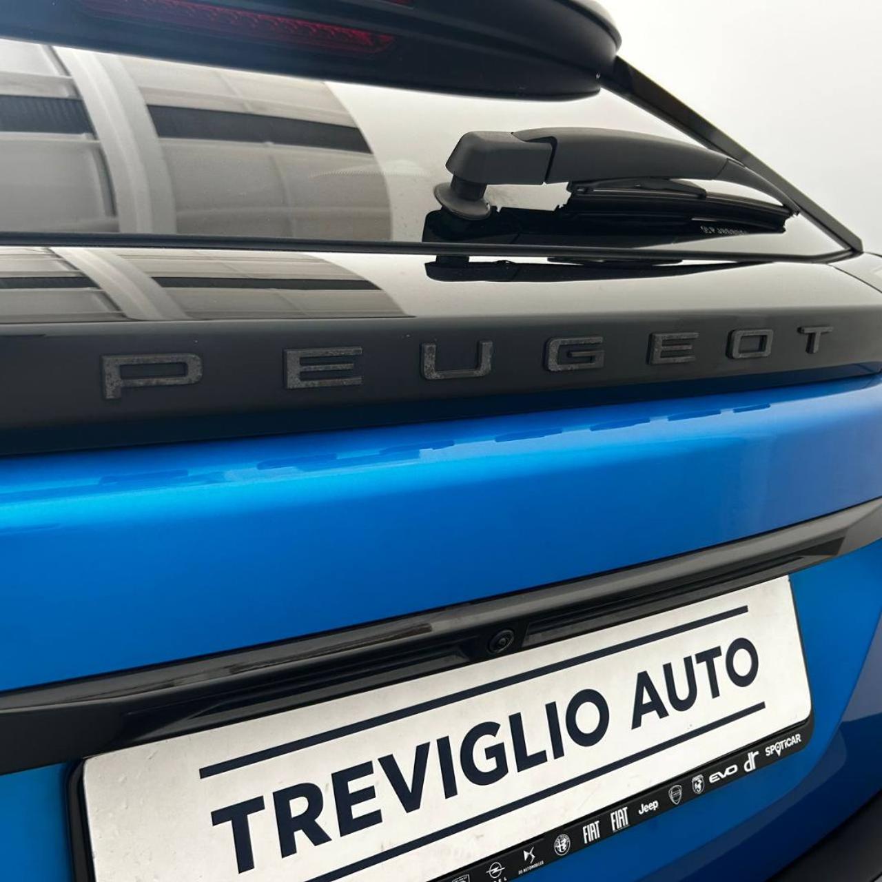 PEUGEOT 2008 BlueHDi 130 S&S EAT8 GT VISION PACK+DRIVE ASSIST - 41