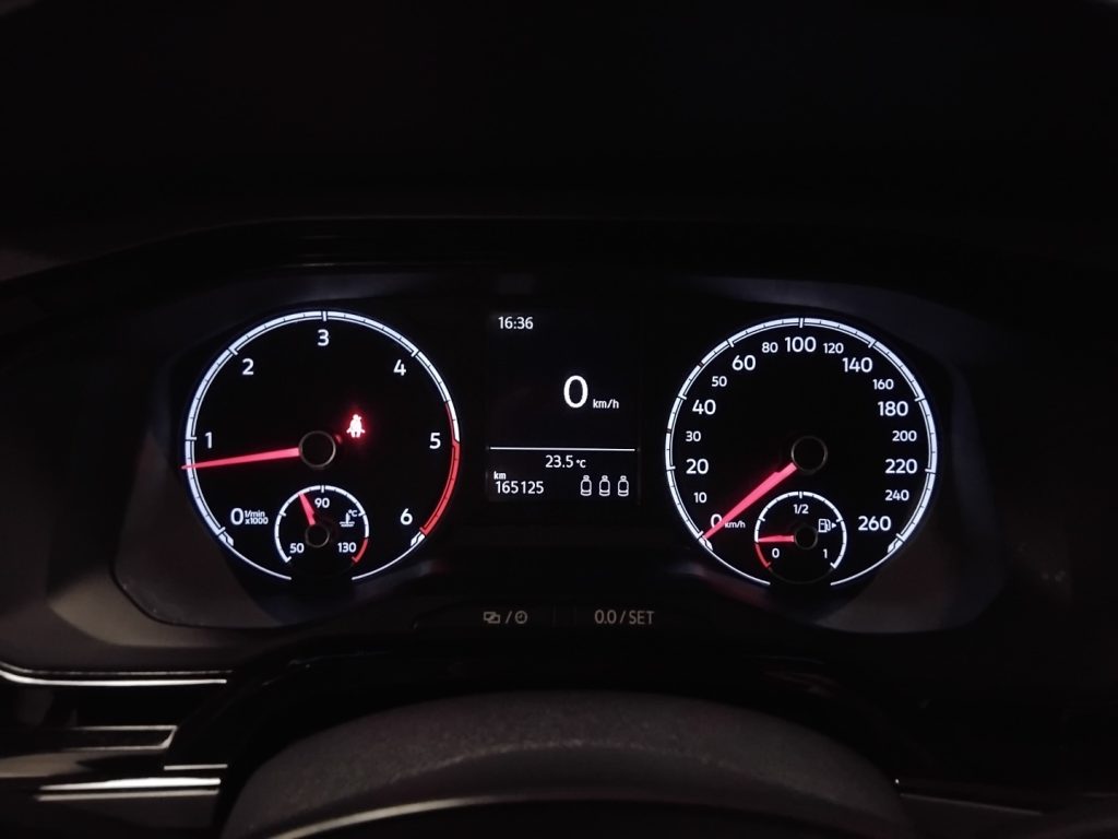 VOLKSWAGEN Polo 1.6 TDI Comfortline 16 VIDEO - 15