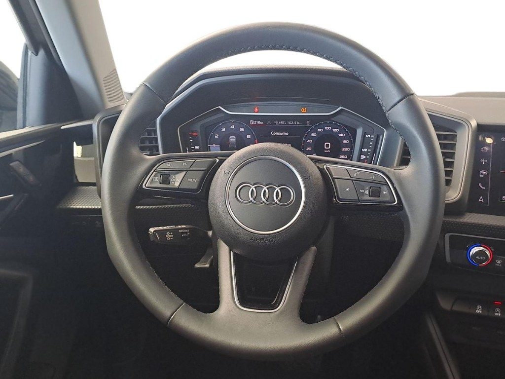 AUDI A1 allstreet 30 TFSI Identity Contrast - 9