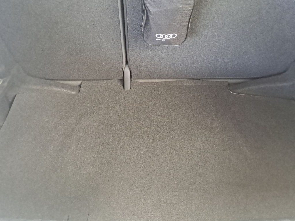 AUDI A1 allstreet 30 TFSI Identity Contrast - 14