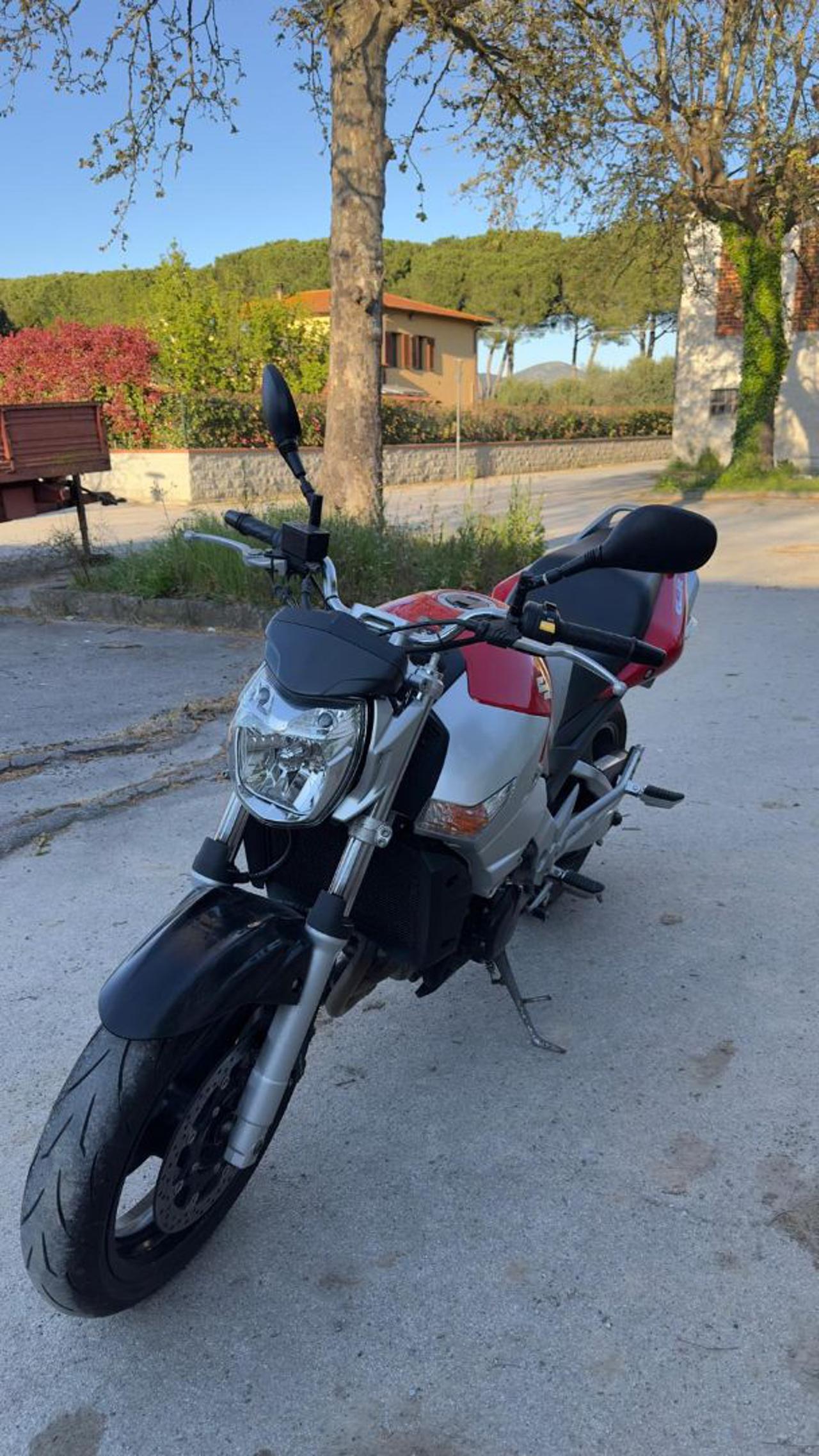 SUZUKI GSR 600 GSR600 - 2