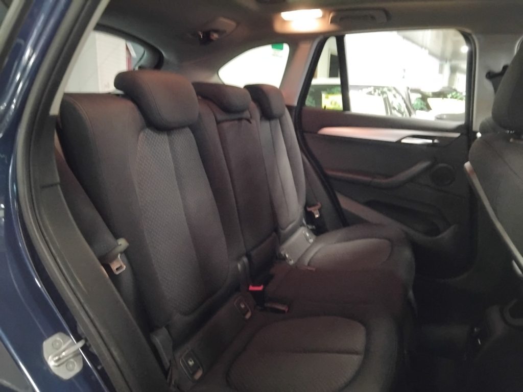 BMW X1 xDrive 2.0 d Advantage steptronic - 12
