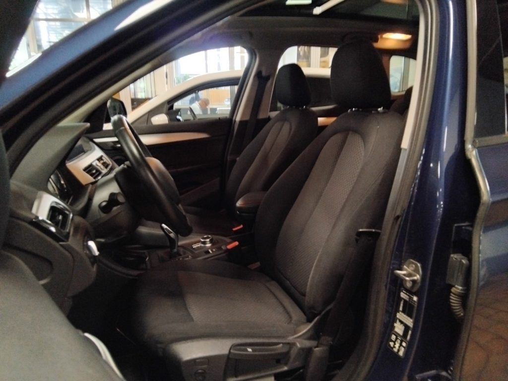 BMW X1 xDrive 2.0 d Advantage steptronic - 15