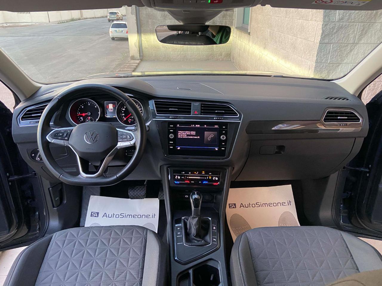VOLKSWAGEN Tiguan 2.0 TDI 150 CV SCR DSG Life - 12
