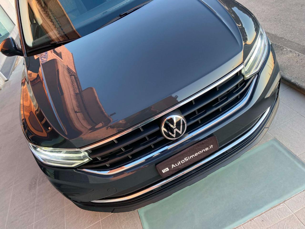 VOLKSWAGEN Tiguan 2.0 TDI 150 CV SCR DSG Life - 20