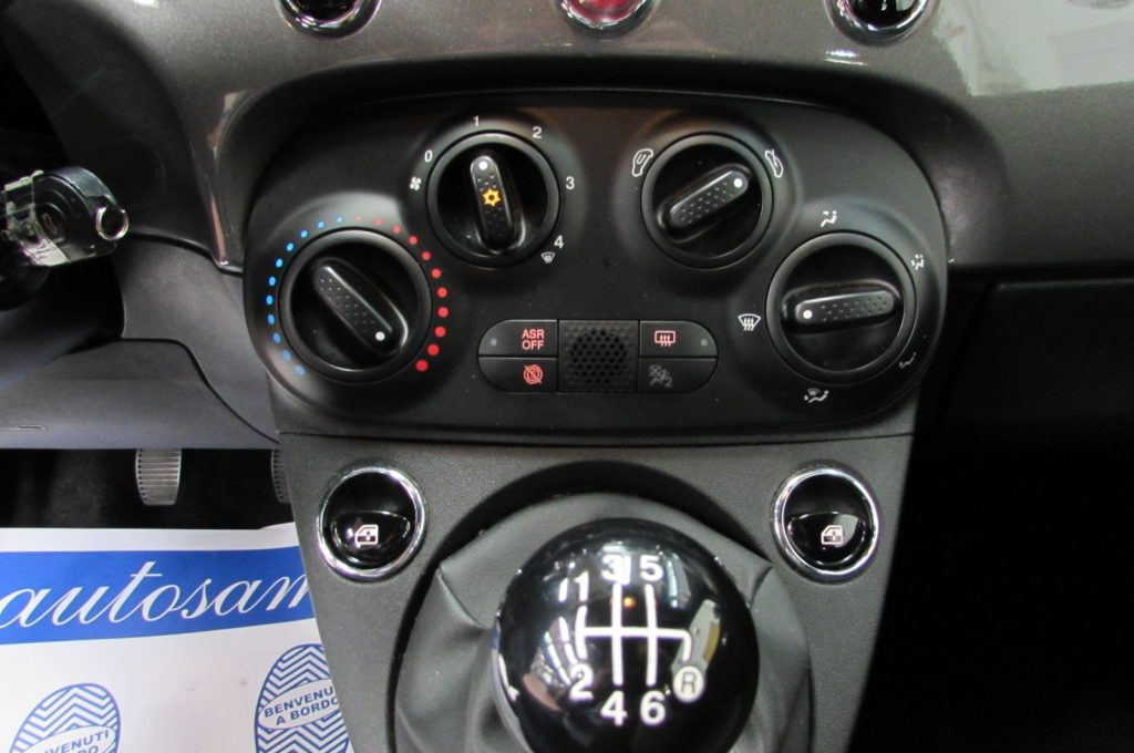 FIAT 500 1.0 Hybrid Cult - 10