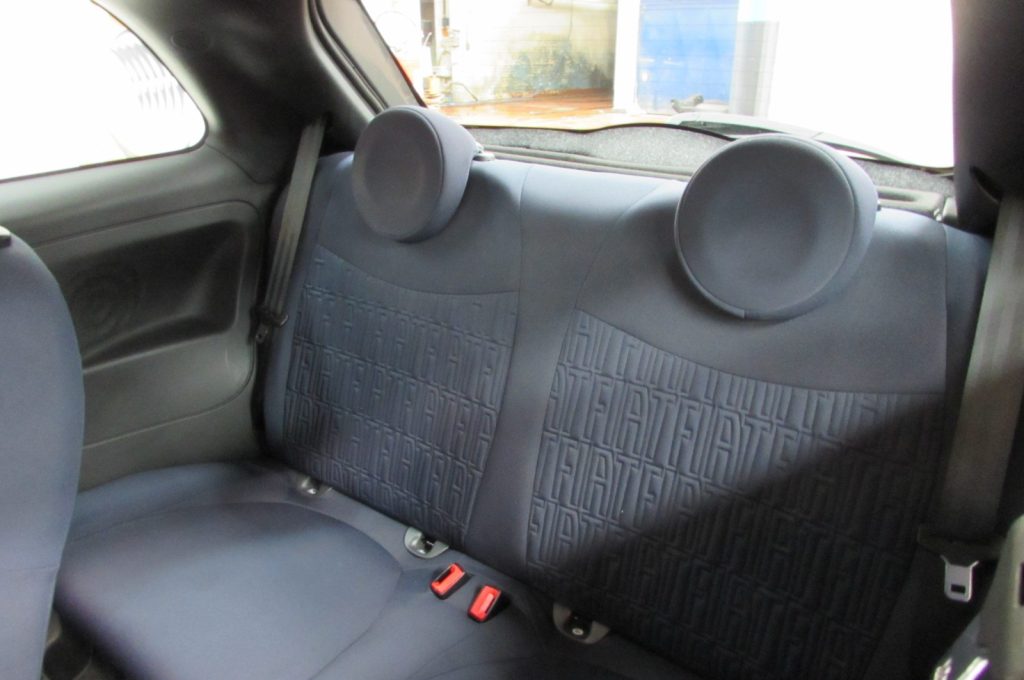 FIAT 500 1.0 Hybrid Cult - 13