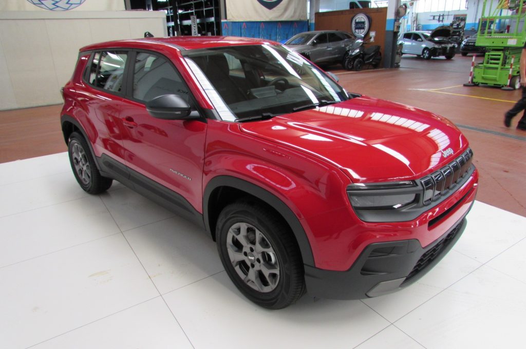 JEEP Avenger 1.2 Turbo 100 CV Longitude KM.ZERO - 2
