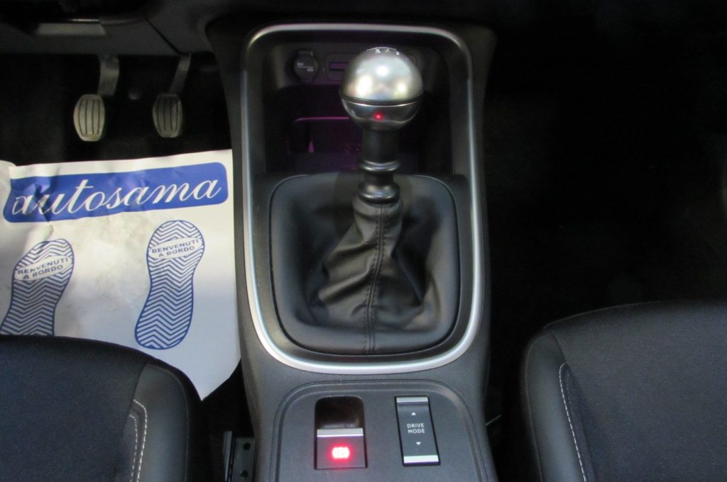 JEEP Avenger 1.2 Turbo 100 CV Summit - 12