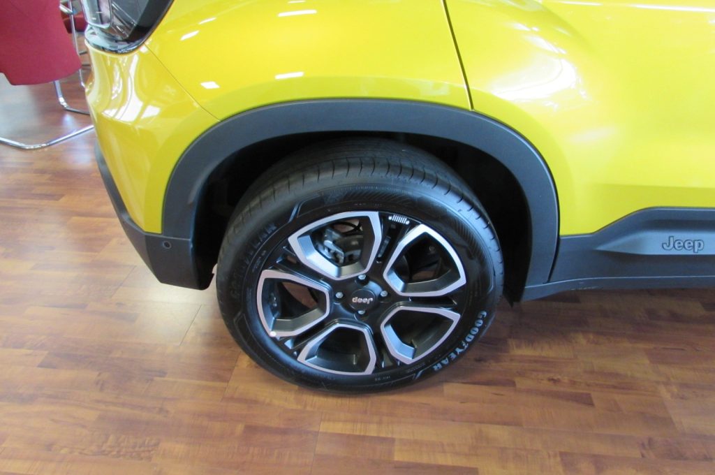 JEEP Avenger 1.2 Turbo 100 CV Summit - 18