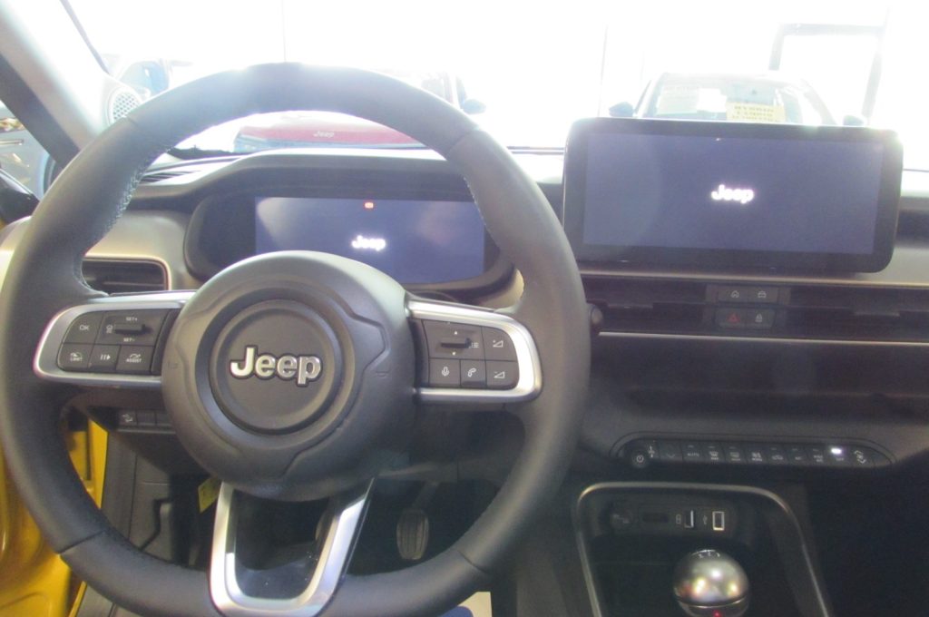 JEEP Avenger 1.2 Turbo 100 CV Summit - 9