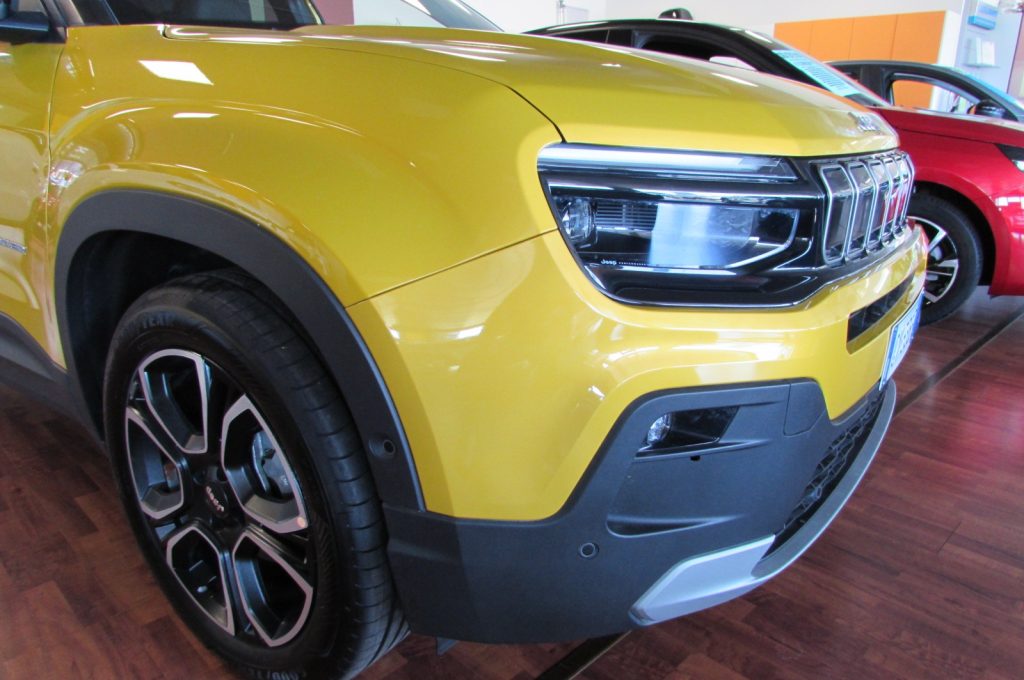 JEEP Avenger 1.2 Turbo 100 CV Summit - 19