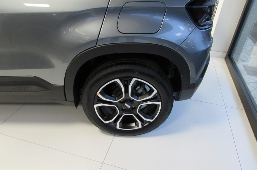 JEEP Avenger 1.2 Turbo 100 CV Summit KM.ZERO - 4