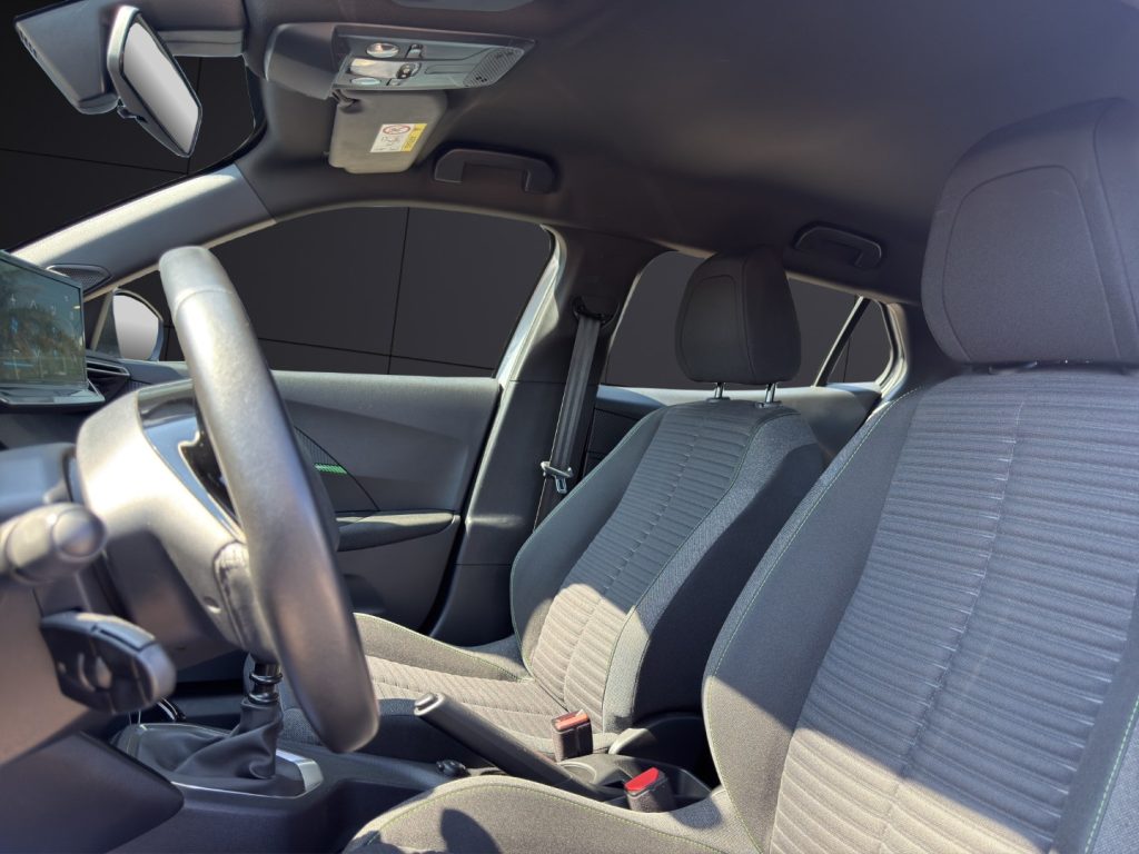 PEUGEOT 2008 PureTech 100 S&S Active - 9