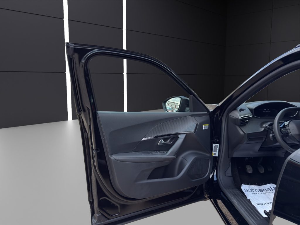 PEUGEOT 2008 PureTech 100 S&S Allure - 11