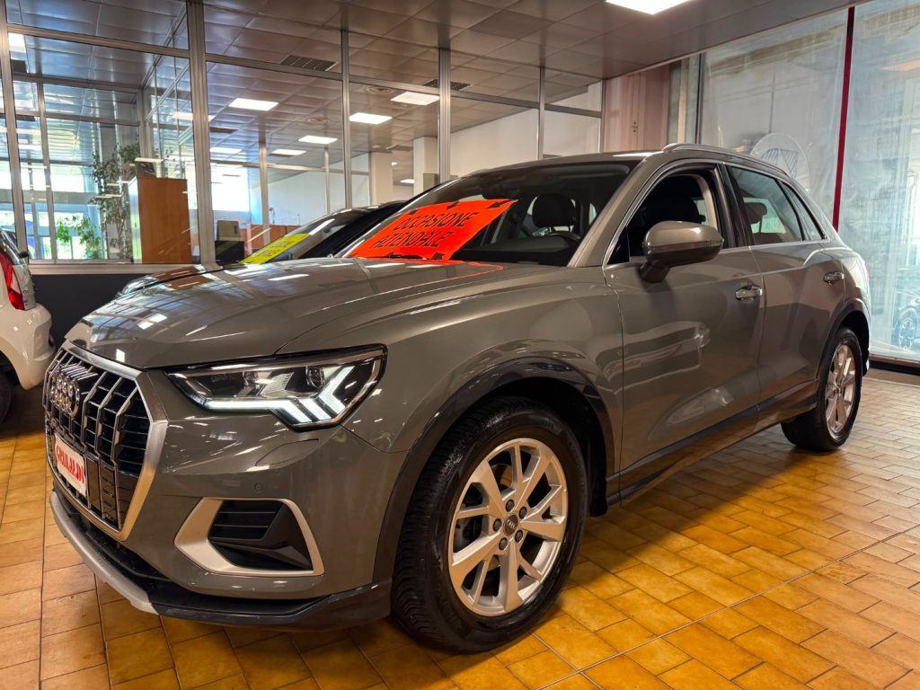 AUDI Q3 35 TDI S tronic Business Advanced MATRIX - 2