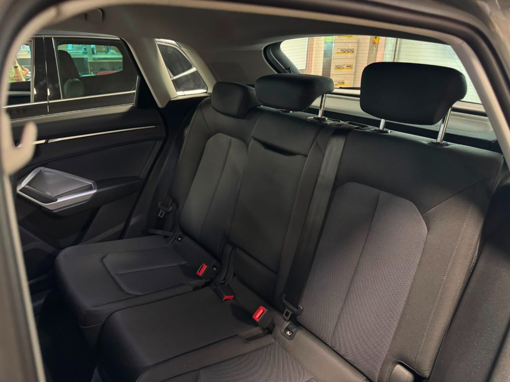 AUDI Q3 35 TDI S tronic Business Advanced MATRIX - 7