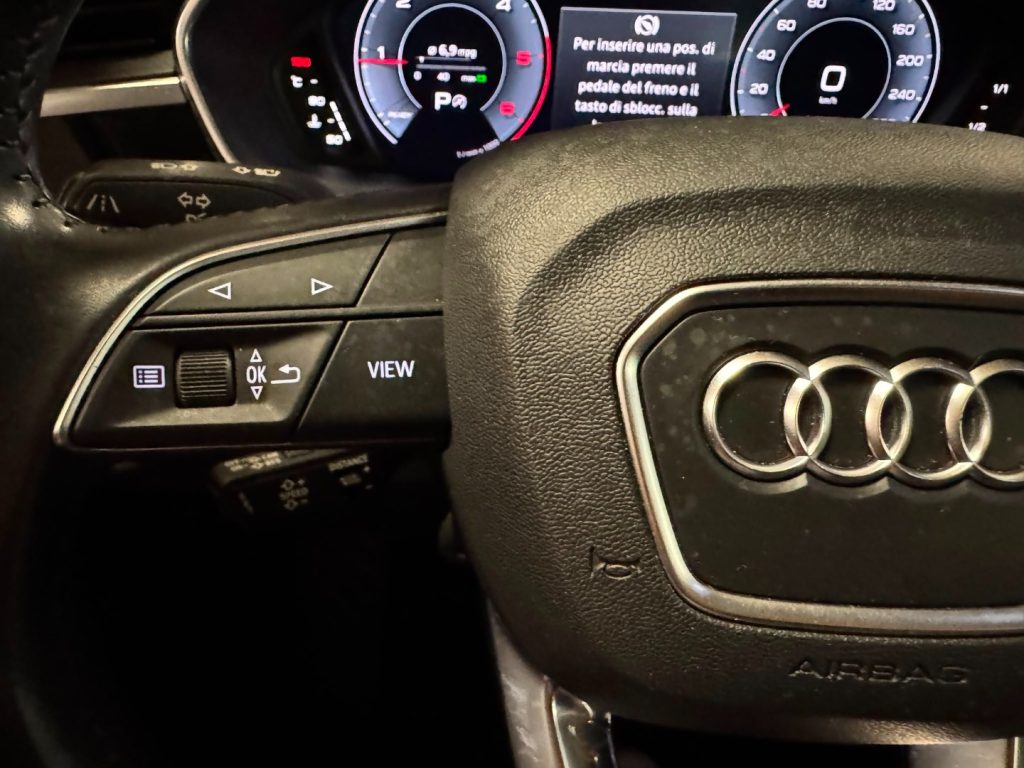 AUDI Q3 35 TDI S tronic Business Advanced MATRIX - 22