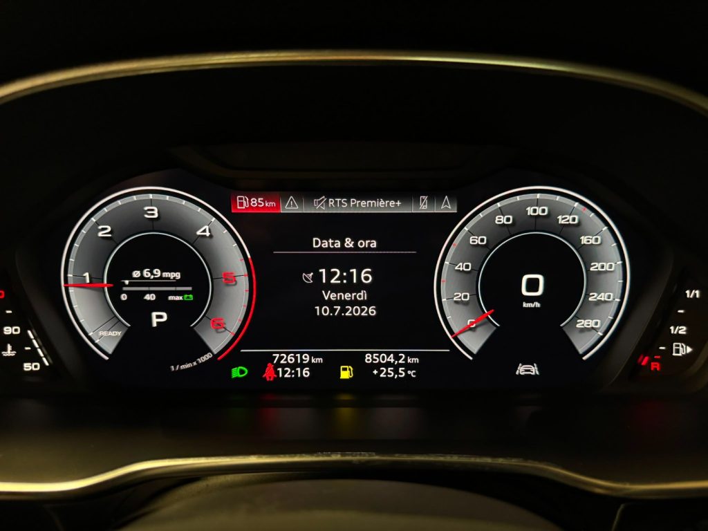 AUDI Q3 35 TDI S tronic Business Advanced MATRIX - 23
