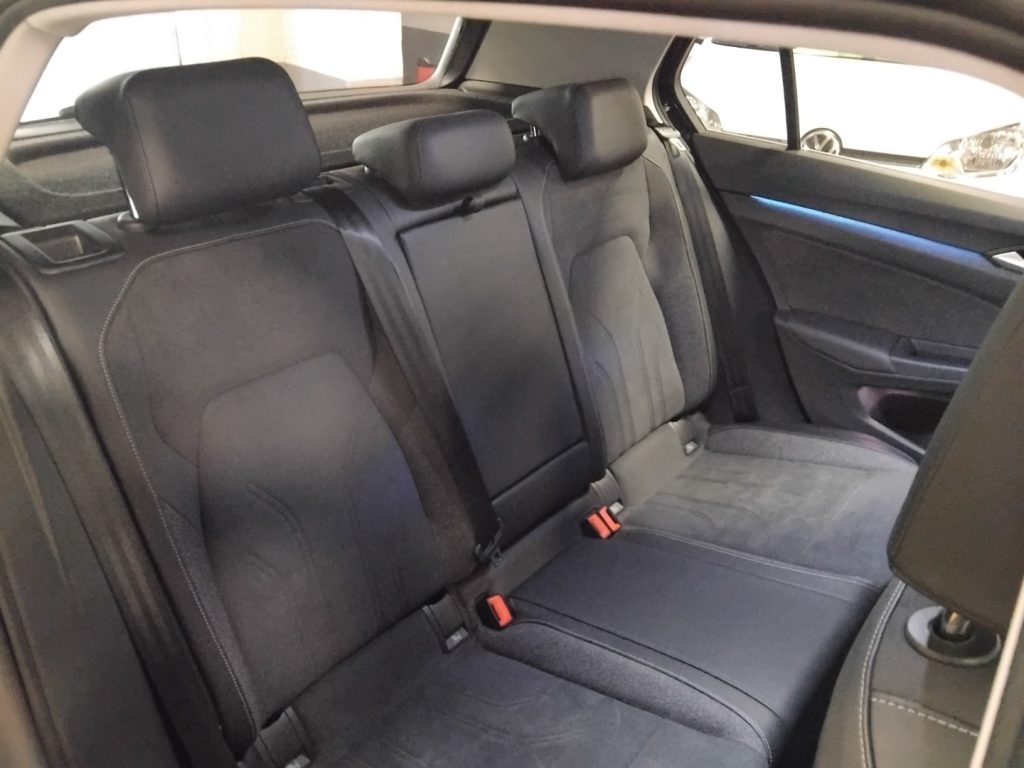 VOLKSWAGEN Golf 2.0 TDI 150 CV DSG SCR Style - 11
