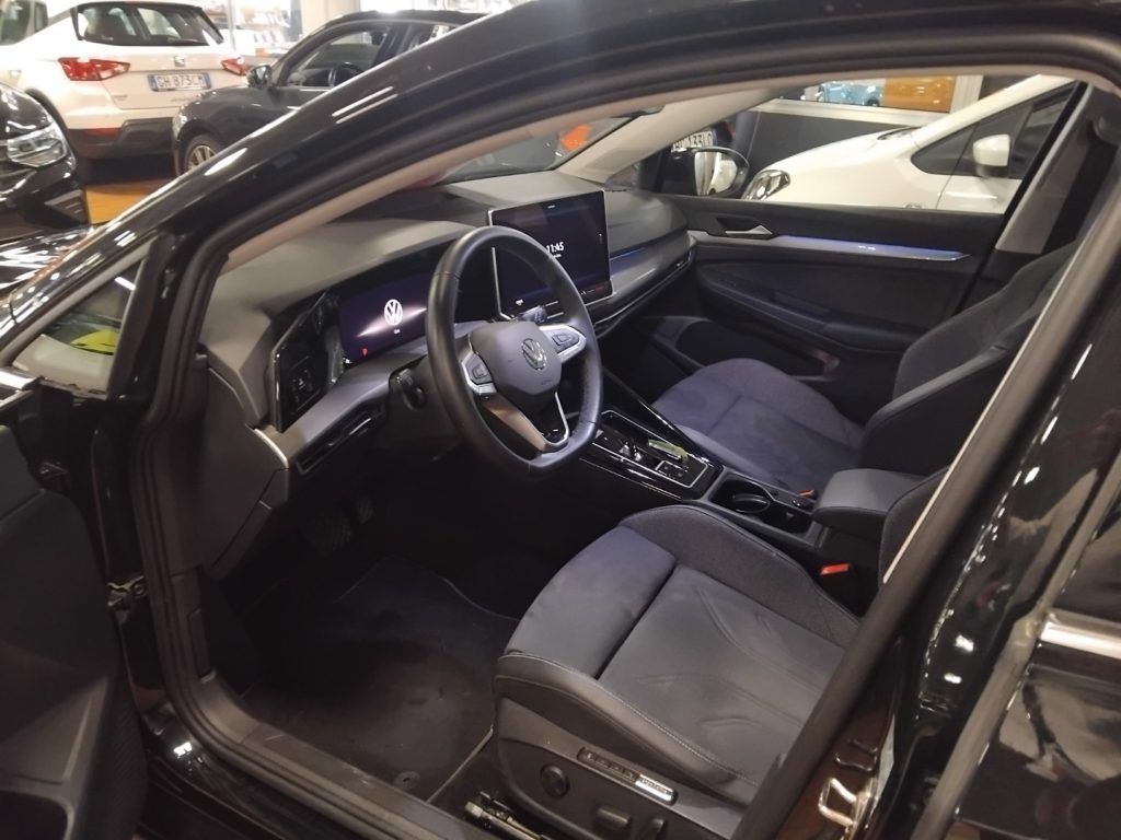 VOLKSWAGEN Golf 2.0 TDI 150 CV DSG SCR Style - 14