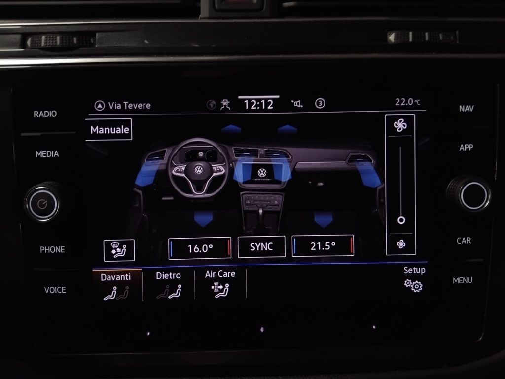 VOLKSWAGEN Tiguan 1.5 TSI 150 CV DSG ACT R-Line 20 - 23
