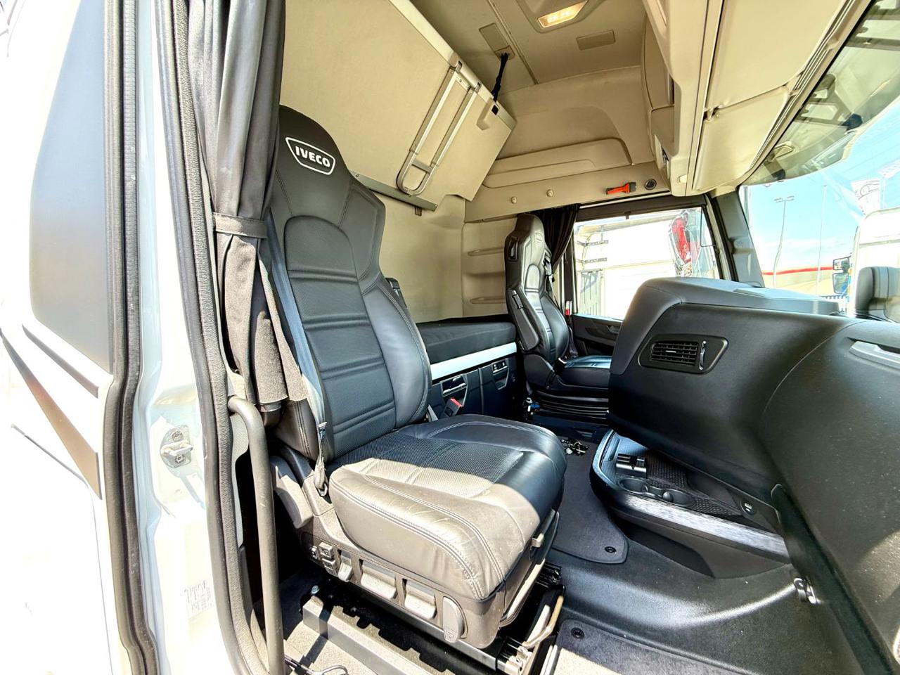 IVECO S-WAY 570 FULL AIR - 10