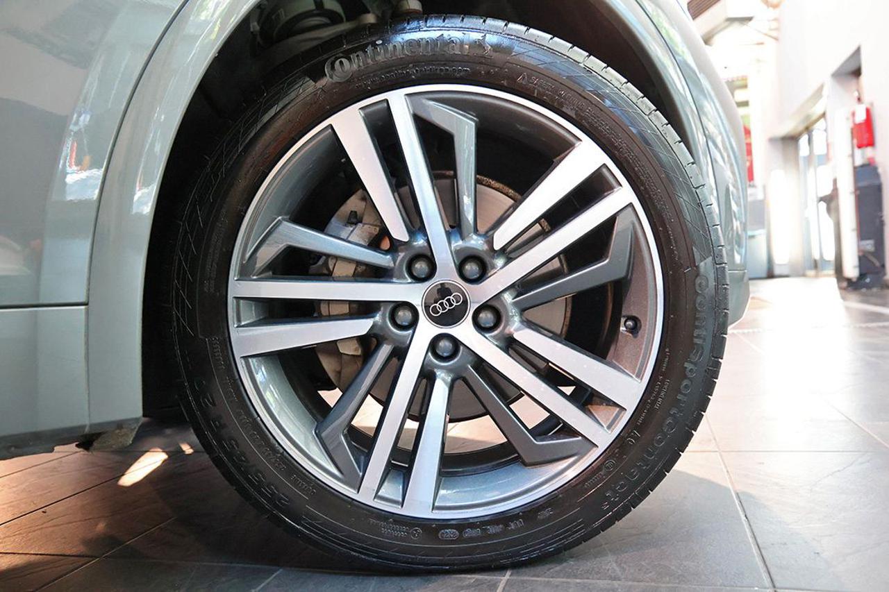 AUDI Q5 35 TDI Sportback S-Tronic S-Line Plus - 6